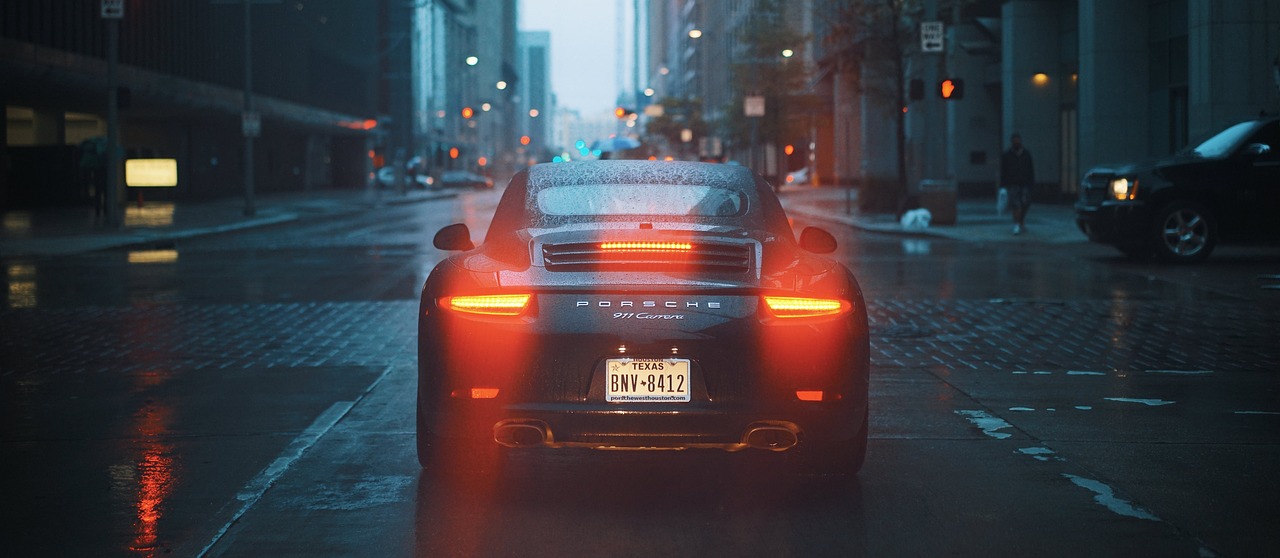 ¿Cuánto van a subir los coches en 2023?