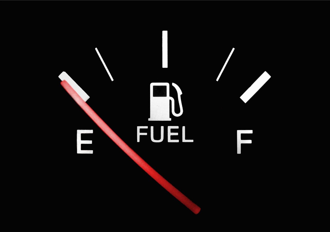 ¿Qué día es más barata la gasolina en España?
